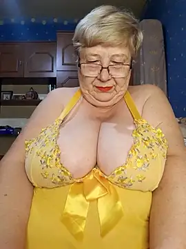 Snapshot of Lena_Gaby chatting on 09-18-25, 03:30 Lena Gaby online show from 09-18-25, 03:30