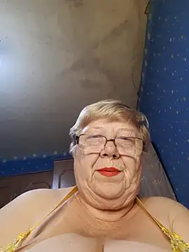 Snapshot of Lena_Gaby chatting on 09-28-25, 07:19 Lena Gaby online show from 09-28-25, 07:19