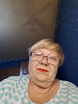 Snapshot of Lena_Gaby chatting on 10-10-25, 07:02 Lena Gaby online show from 10-10-25, 07:02