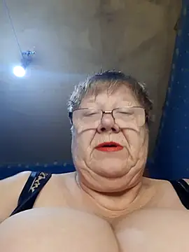 Snapshot of Lena_Gaby chatting on 11-14-25, 06:12 Lena Gaby online show from 11-14-25, 06:12