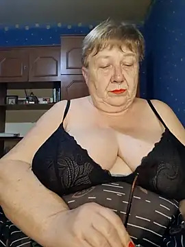 Snapshot of Lena_Gaby chatting on 11-15-25, 07:21 Lena Gaby online show from 11-15-25, 07:21