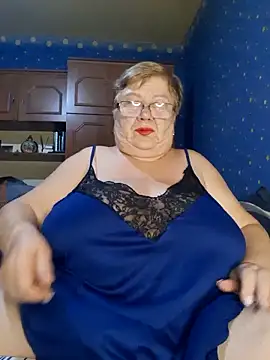 Snapshot of Lena_Gaby chatting on 12-01-25, 04:17 Lena Gaby online show from 12-01-25, 04:17