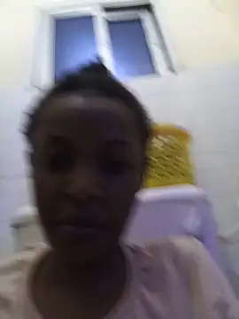 Snapshot of sexpetite chatting on 05-16-26, 02:19 sexpetite online show from 05-16-26, 02:19