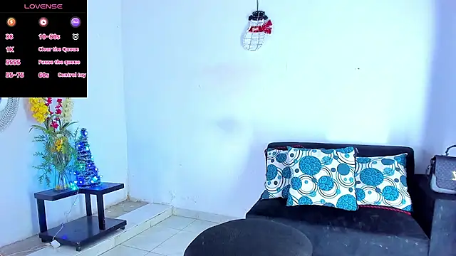 Snapshot of BritannyLord chatting on 02-16-25, 12:52 BritannyLord online show from 02-16-25, 12:52