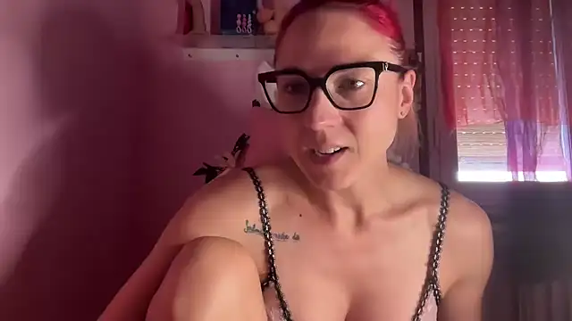 Nikky Divine online show from 07-11-26, 09:01