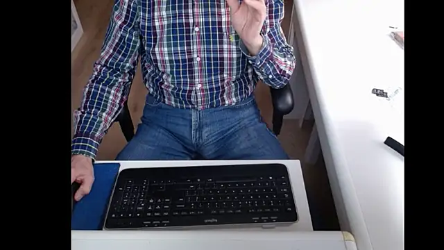 dutchpornking online show from 02-27-25, 11:20