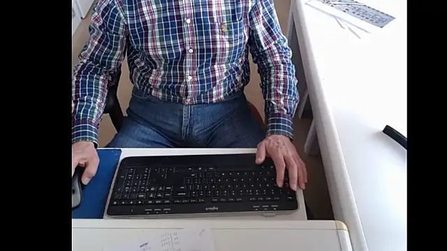 dutchpornking online show from 03-06-25, 08:30