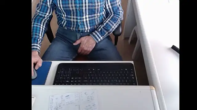 dutchpornking online show from 03-11-25, 07:48