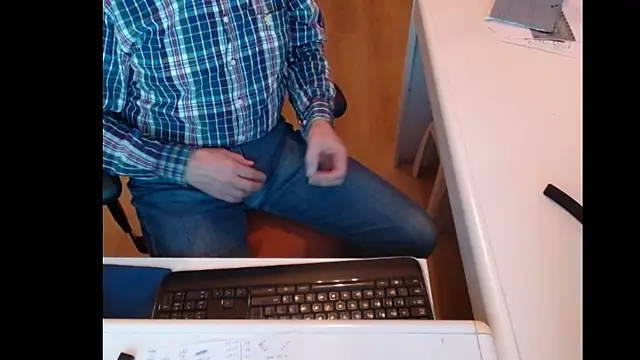 dutchpornking online show from 03-11-25, 05:35