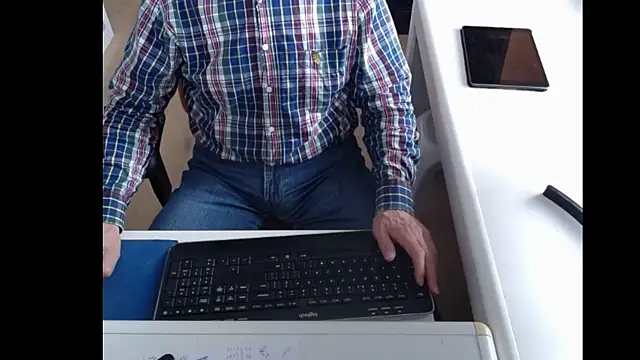 dutchpornking online show from 03-12-25, 08:51