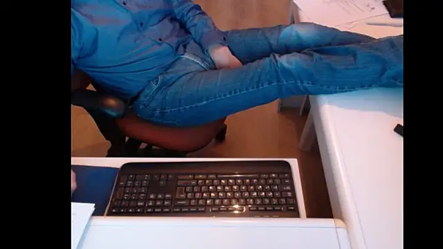 dutchpornking online show from 03-21-25, 05:45