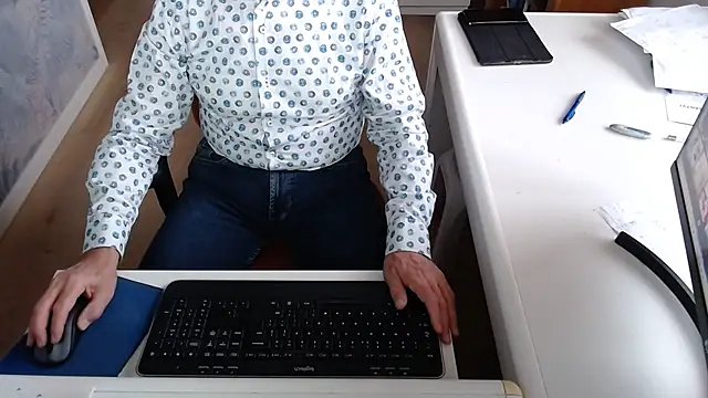 dutchpornking online show from 10-10-25, 06:45