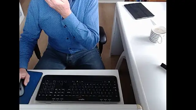 dutchpornking online show from 10-13-25, 08:03