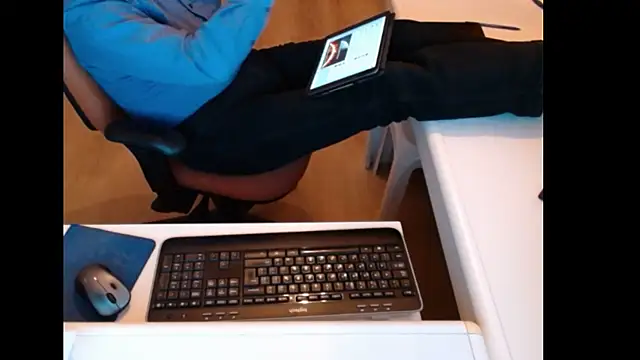 dutchpornking online show from 11-10-25, 07:46