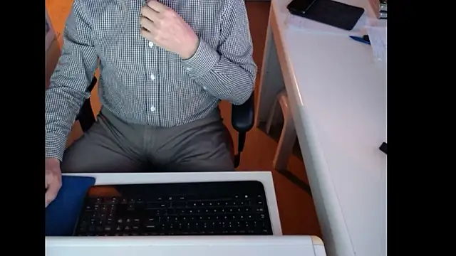 dutchpornking online show from 02-12-26, 07:14