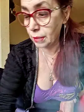 Chriss Tinaa online show from 04-28-26, 04:28