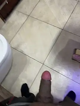 luciferdxm5 online show from 03-01-25, 09:29