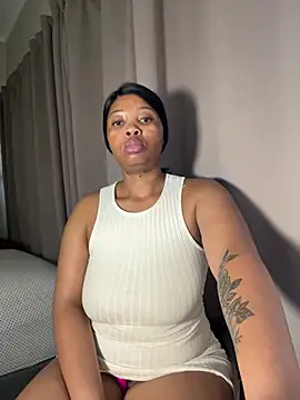 Snapshot of cherrybabe76 chatting on 02-09-25, 03:01 cherrybabe76 online show from 02-09-25, 03:01