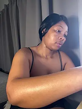 Snapshot of cherrybabe76 chatting on 02-10-25, 07:15 cherrybabe76 online show from 02-10-25, 07:15