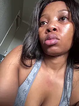 Snapshot of cherrybabe76 chatting on 02-23-25, 01:21 cherrybabe76 online show from 02-23-25, 01:21