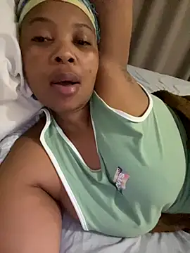 Snapshot of cherrybabe76 chatting on 09-09-25, 05:34 cherrybabe76 online show from 09-09-25, 05:34