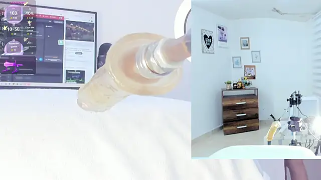 sofi velez online show from 10-05-25, 05:22