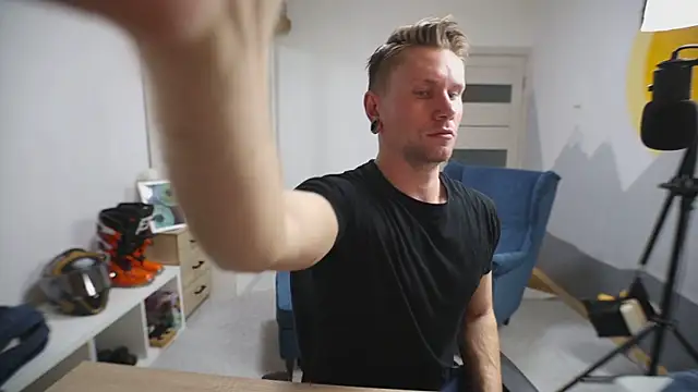 kevin-park online show from 10-06-25, 12:24