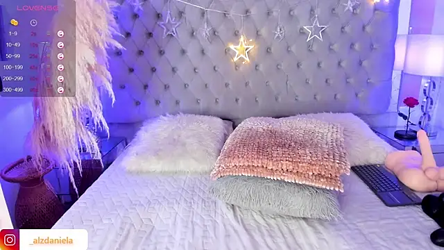 Snapshot of Kaitlyn_Brwon chatting on 01-11-25, 06:56 Kaitlyn Brwon online show from 01-11-25, 06:56
