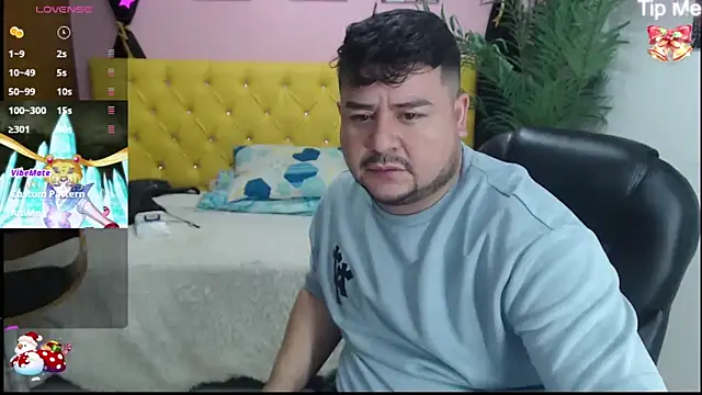 Snapshot of oso_dirty_ chatting on 12-17-24, 05:26 oso dirty  online show from 12-17-24, 05:26