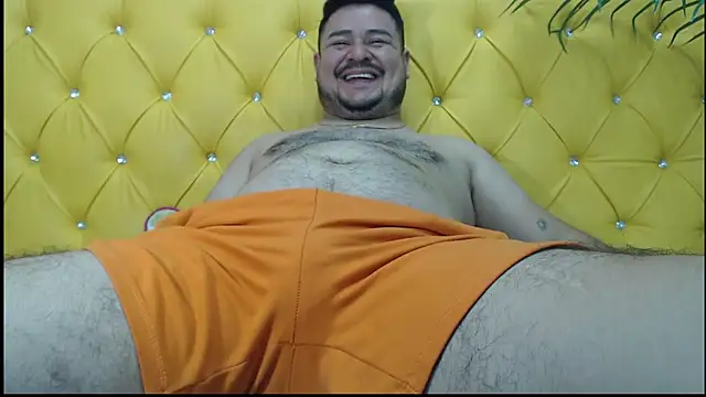 Snapshot of oso_dirty_ chatting on 12-21-24, 08:43 oso dirty  online show from 12-21-24, 08:43