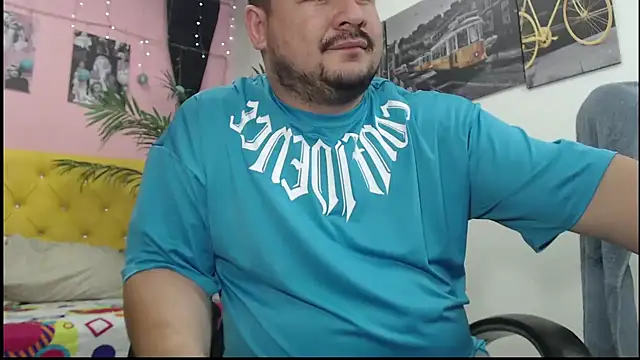 Snapshot of oso_dirty_ chatting on 12-27-24, 05:48 oso dirty  online show from 12-27-24, 05:48