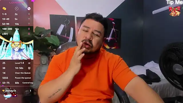 Snapshot of oso_dirty_ chatting on 12-29-24, 05:33 oso dirty  online show from 12-29-24, 05:33