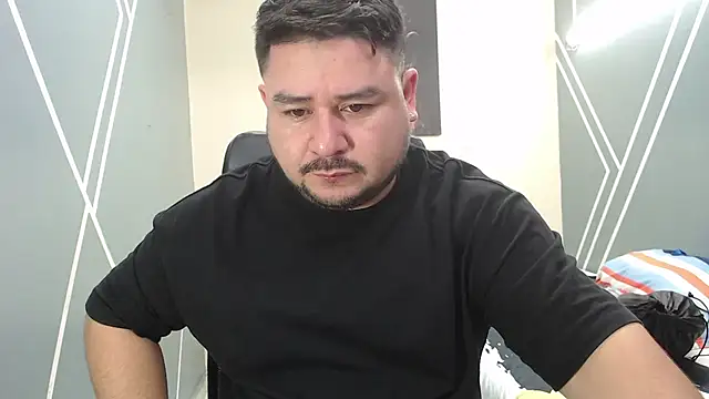 Snapshot of oso_dirty_ chatting on 01-19-25, 05:18 oso dirty  online show from 01-19-25, 05:18