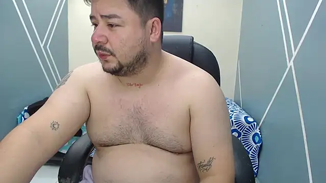 Snapshot of oso_dirty_ chatting on 03-22-25, 05:41 oso dirty  online show from 03-22-25, 05:41