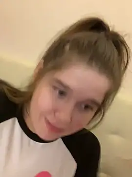 HornyGirlH online show from 02-21-25, 01:55