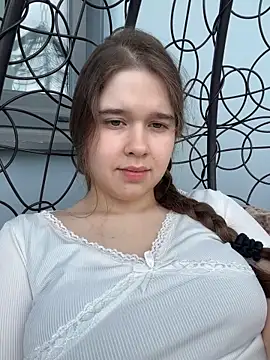Snapshot of HornyGirlH chatting on 05-23-26, 01:48 HornyGirlH online show from 05-23-26, 01:48