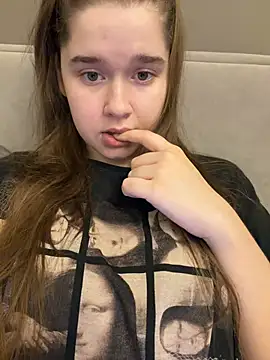 Snapshot of HornyGirlH chatting on 07-09-26, 12:04 HornyGirlH online show from 07-09-26, 12:04