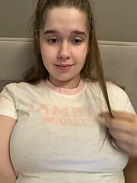 Snapshot of HornyGirlH chatting on 08-01-26, 11:58 HornyGirlH online show from 08-01-26, 11:58