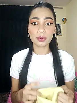 iamemmablake online show from 11-02-25, 06:10