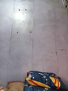 Snapshot of Urchanel chatting on 10-10-25, 11:59 Urchanel online show from 10-10-25, 11:59