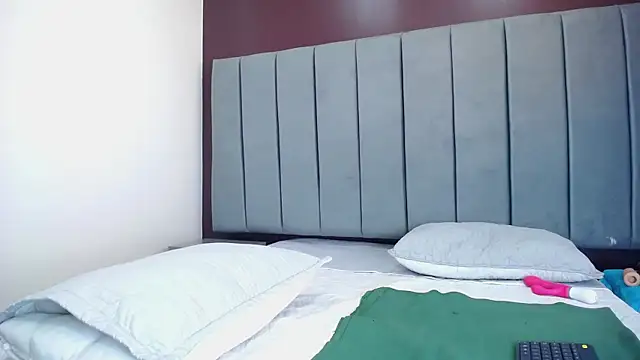 Snapshot of moxa_hot chatting on 01-16-25, 09:08 moxa hot online show from 01-16-25, 09:08