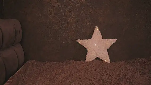 LinoAdaro online show from 04-21-26, 04:30