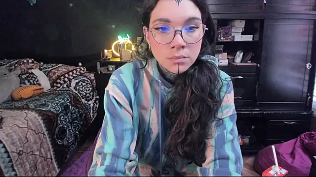 Snapshot of Lilmarieee chatting on 02-10-25, 05:09 Lilmarieee online show from 02-10-25, 05:09