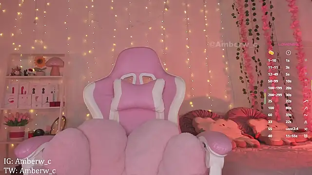 Ambeerouse online show from 10-06-25, 01:14