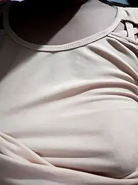 Snapshot of xxyourfantasyxx chatting on 02-17-25, 12:43 xxyourfantasyxx online show from 02-17-25, 12:43