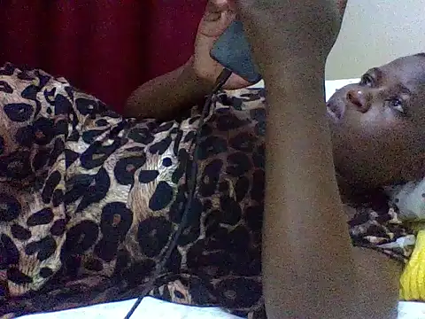 Snapshot of cute-marianna chatting on 09-11-25, 03:45 cute-marianna online show from 09-11-25, 03:45