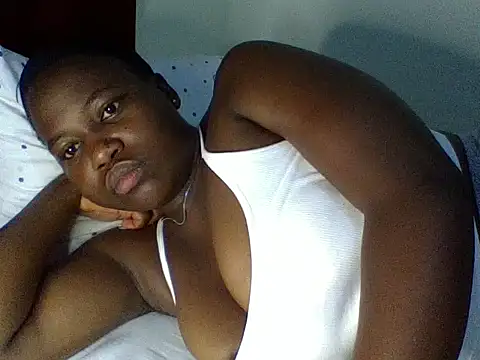 cute-marianna online show from 04-28-26, 04:06