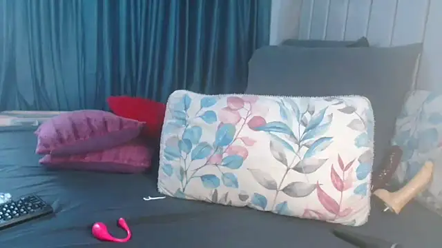 CummSavage online show from 12-14-25, 04:40