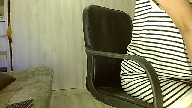 Meghan stonne  online show from 04-03-26, 12:08