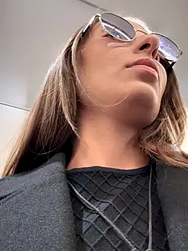 Snapshot of YOUR-KARINA chatting on 12-06-24, 08:26 YOUR-KARINA online show from 12-06-24, 08:26